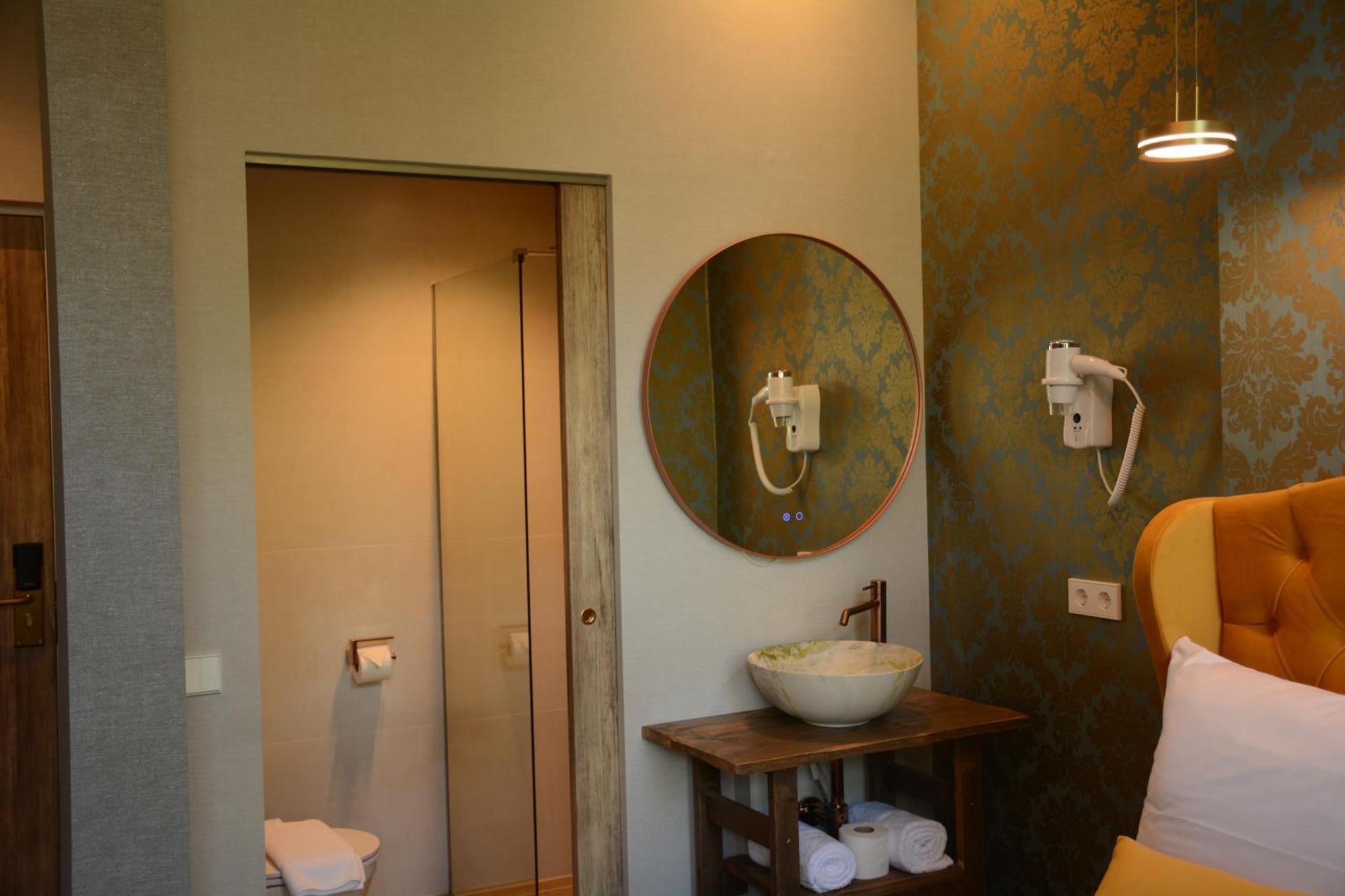 The If Boutique 3*
